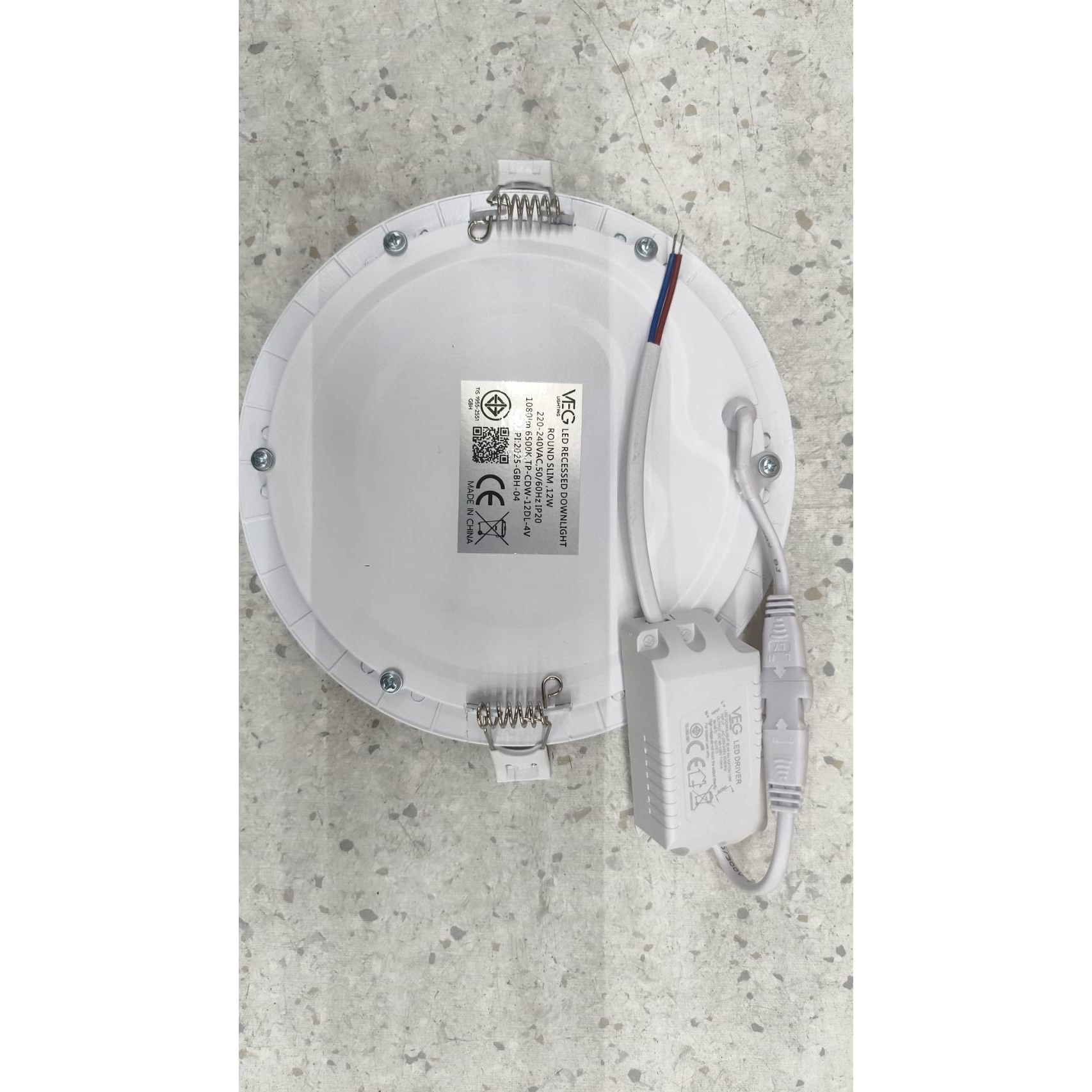 V.E.G.lighting ดาวน์ไลท์ LED แบบฝังหน้ากลม 6 นิ้ว 12W รุ่นTP-CDW-12DL-V แสงเดย์ไลท์