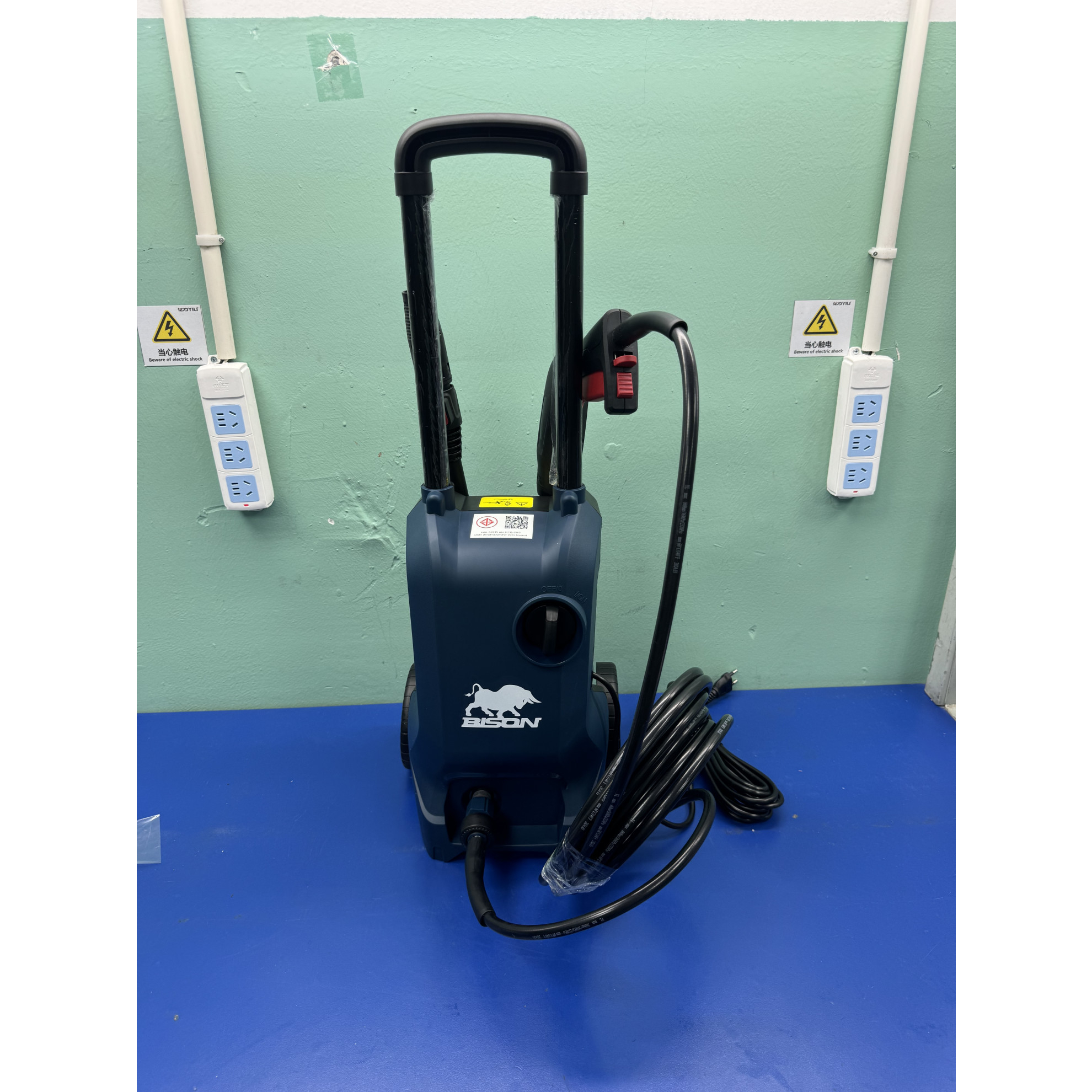 BISON เครื่องฉีดน้ำแรงดันสูง 130 บาร์ 1600W รุ่น YLQ4780H-130C