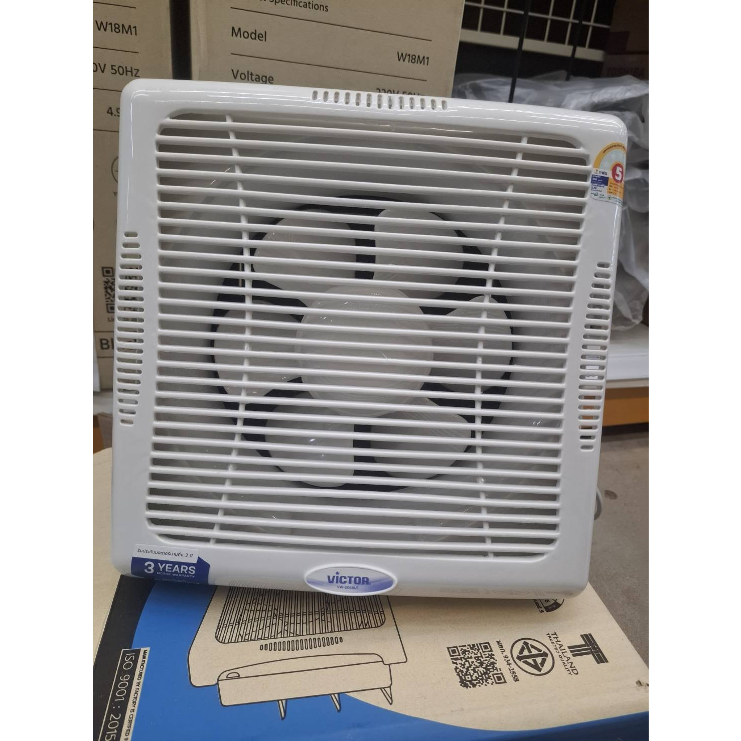 VICTOR พัดลมระบายอากาศ  8 นิ้ว  VW-206AUT สีขาว