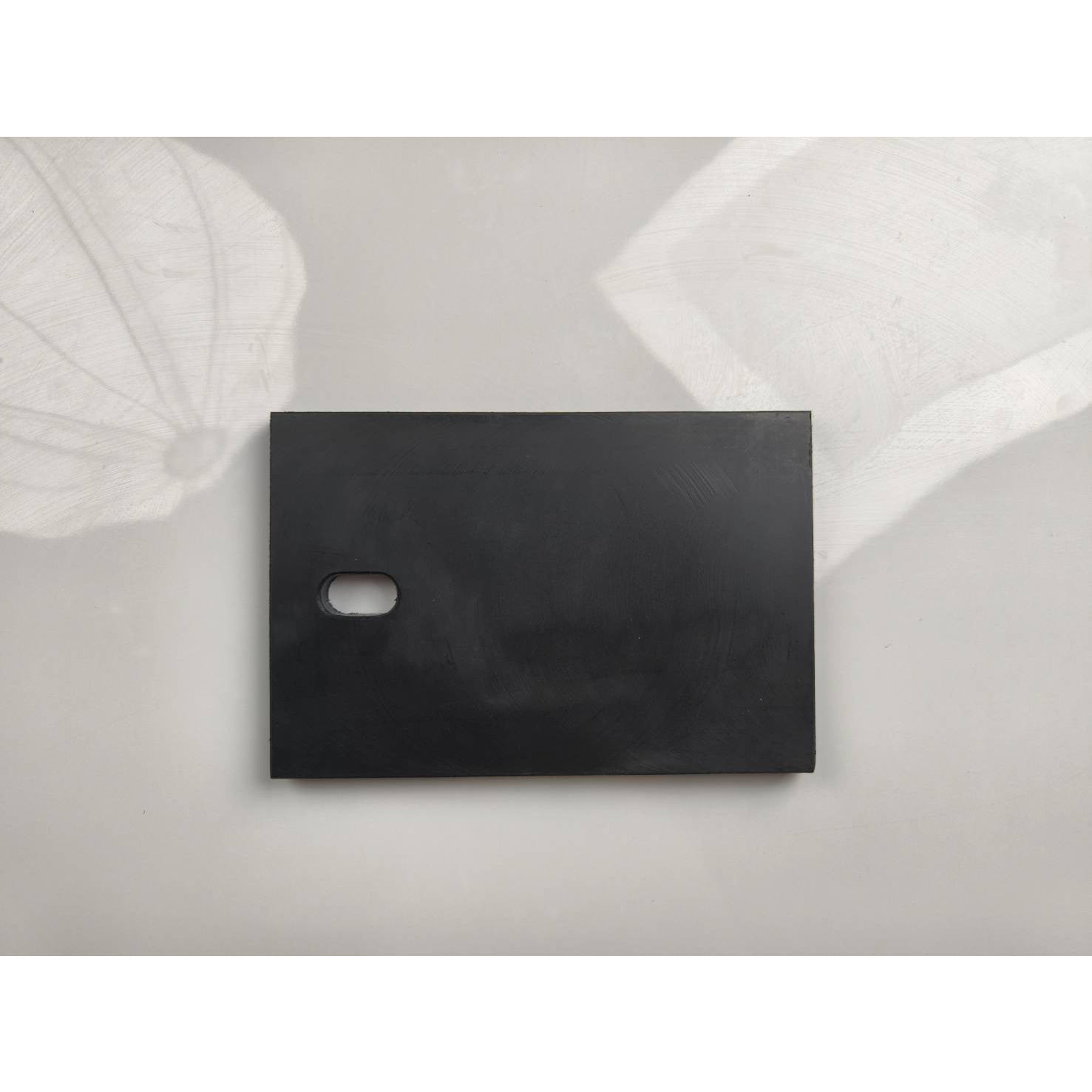 SSP แผ่นรองมิเตอร์พลาสติก เกรด A  ขนาด 30x20x2 CM. สีดำ