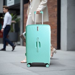 WETZLARS กระเป๋าเดินทาง ขนาด 28 นิ้ว รุ่น Winter-01 ขนาด 30x47.50x73.50 ซม. สีฟ้าสกาย