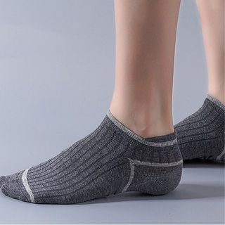 KOJI ถุงเท้าข้อสั้นสายเส้น รุ่นSC12 ขนาด5x20x0.4ซม.คละสี