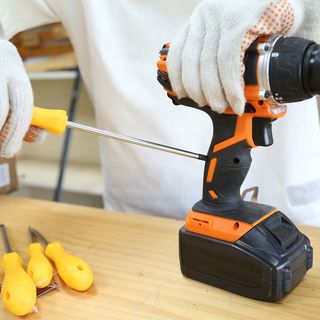 HUMMER ไขควงปากแบน ด้ามพลาสติก รุ่น SL5x150mm สีเหลือง