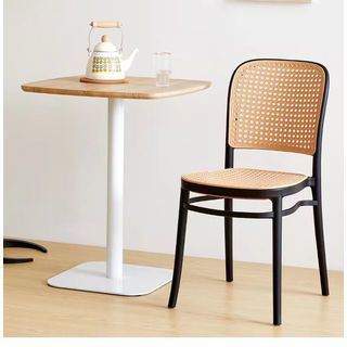 DELICATO โต๊ะกาแฟทรงเหลี่ยม รุ่น LEYLEY ขนาด 60x60x75 ซม. สีขาว