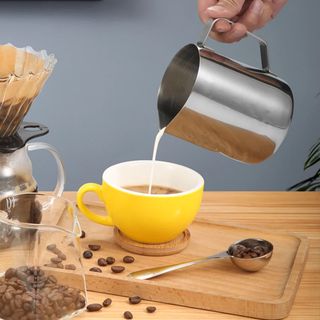 ADAMAS เหยือกตีฟองนมสเตนเลส 900 มล. EAMONN-03 สีเงิน