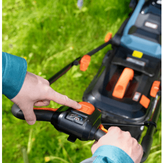 SENIX รถเข็นตัดหญ้าเดิน 1600W รุ่นLPPE16-M1-EU  สีน้ำเงิน (พ่วงสายไฟ8เมตร)