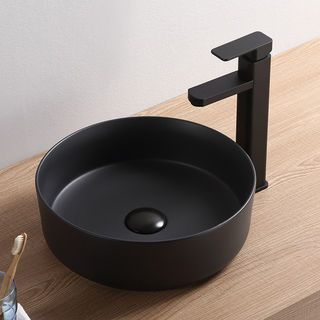 Verno อ่างล้างหน้าวางบนเคาน์เตอร์ก๊อกนอกอ่าง **ไม่รวมก๊อกน้ำ** ขนาด 36x36x12 ซม. รุ่น ไมร่า  VN-499-36-YA สีดำแมท